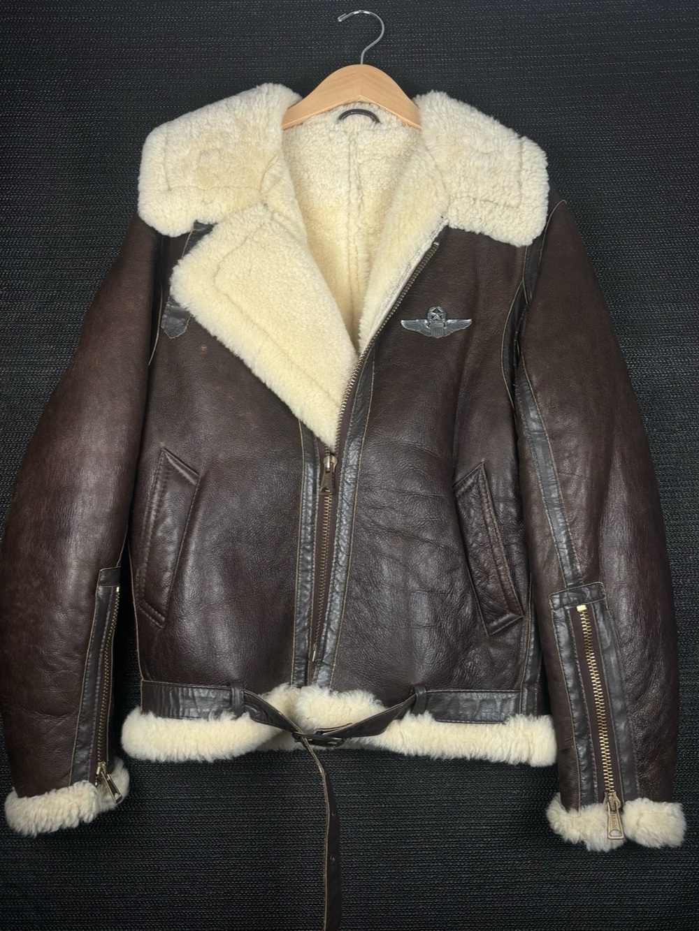 Vintage Cockpit USA B-3 Bomber Jacket Shearling-Lined Leather Jacket Size 40